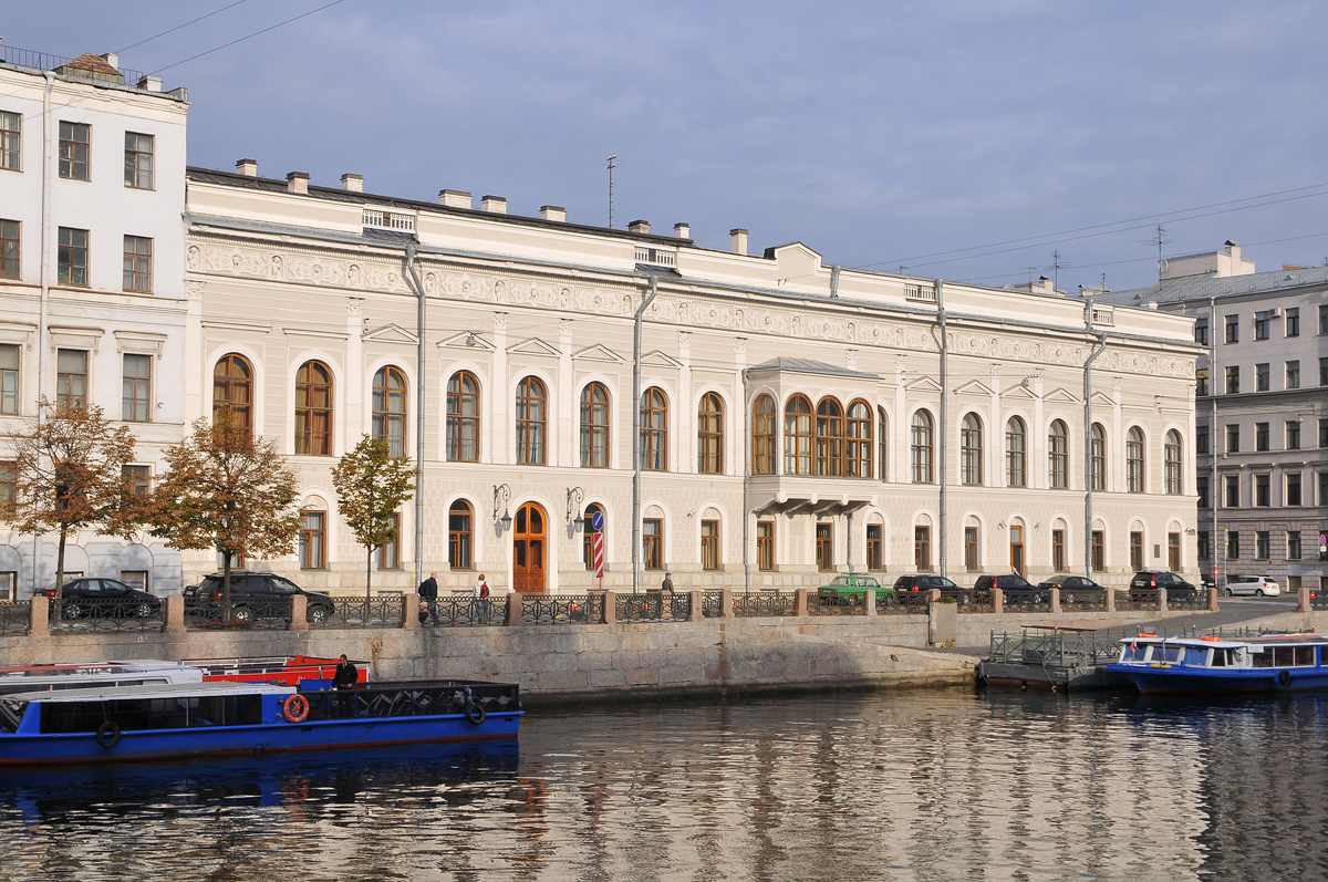 Шуваловский дворец в Петербурге
